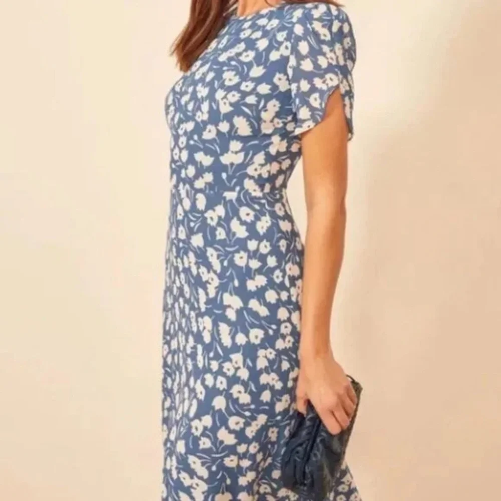 Reformation blue white floral tulip Andre midi Georgette dress size 10 NWT - Picture 2 of 9